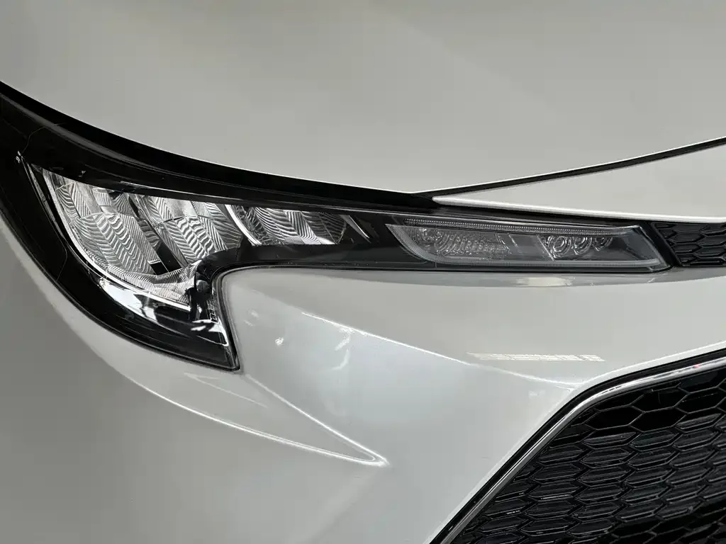 Toyota Levin — фото 10