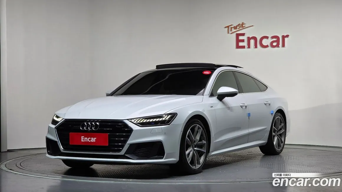 Audi A7 — фото 1