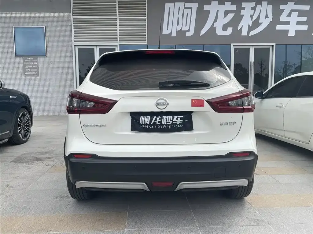 Nissan Qashqai — фото 2