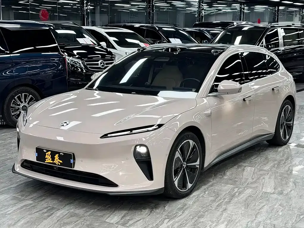 NIO ET5T — фото 1
