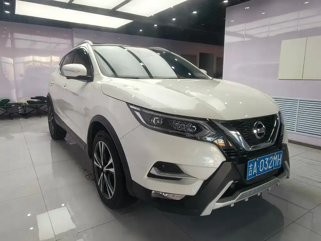 Nissan Qashqai — фото 3