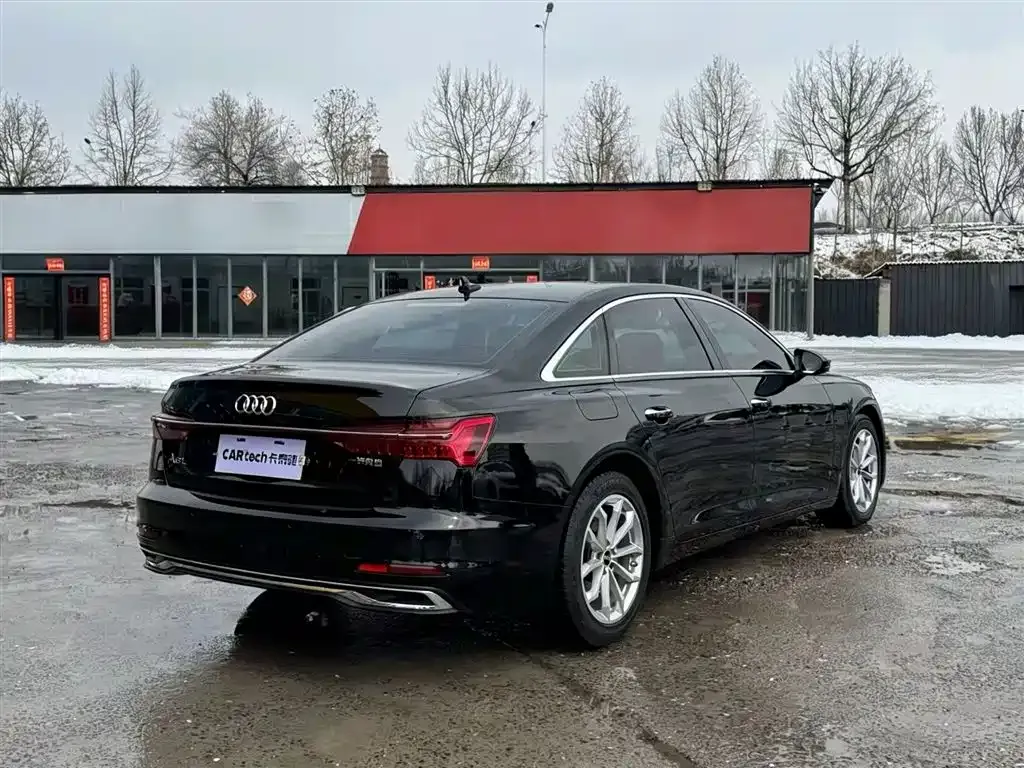 Audi A6L — фото 10