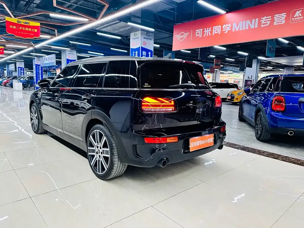MINI Clubman — фото 8