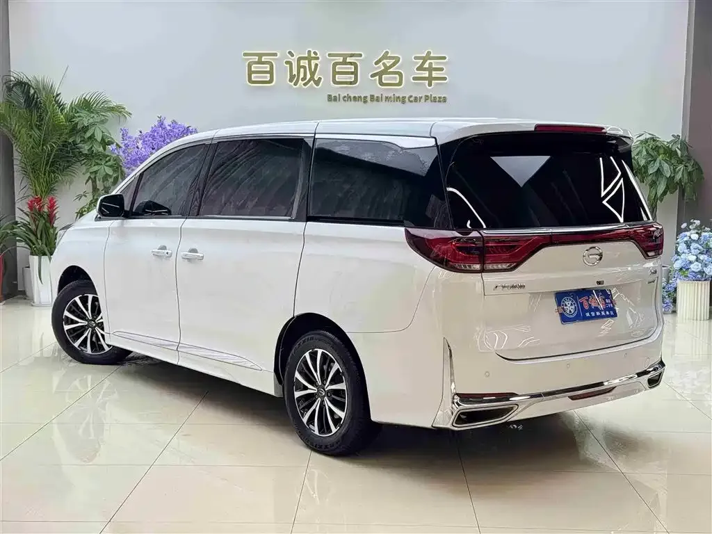 GAC Motor Trumpchi M8 — фото 6