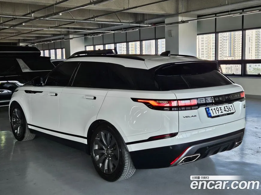 Land Rover Range Rover Velar — фото 10