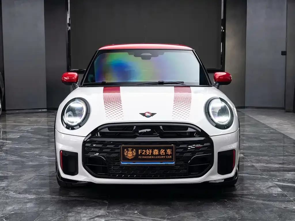 MINI JCW (John Cooper Works) — фото 8