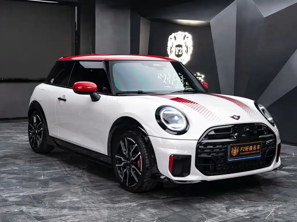 MINI JCW (John Cooper Works) — фото 9