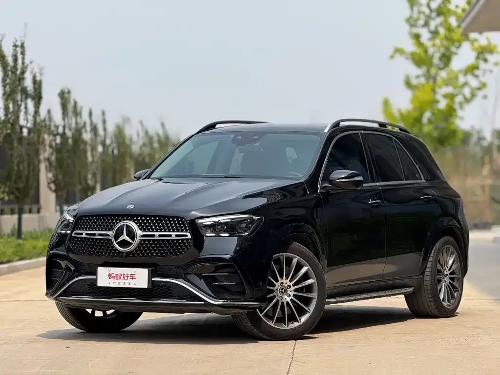 Mercedes-Benz GLE — фото 1
