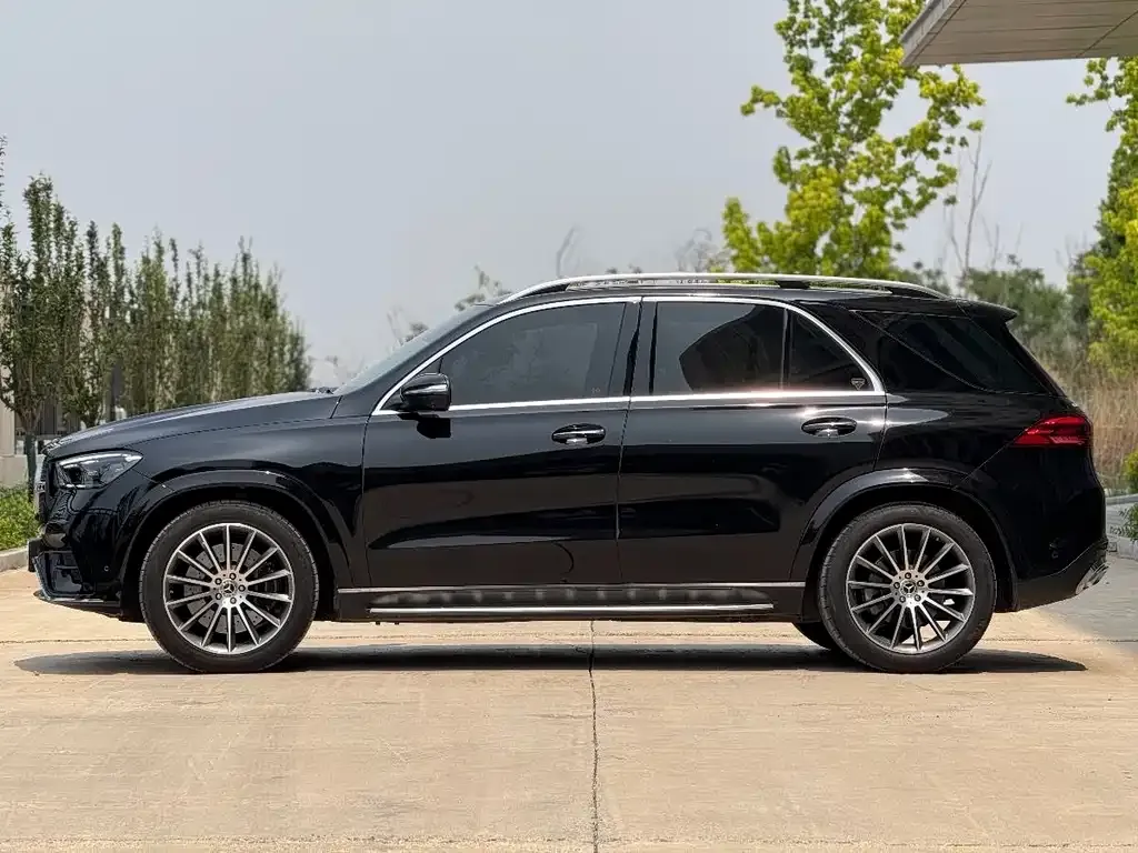 Mercedes-Benz GLE — фото 8