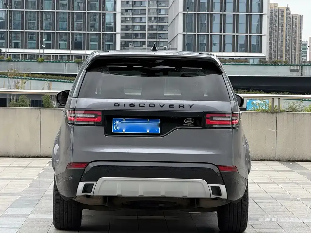 Land Rover Discovery — фото 10