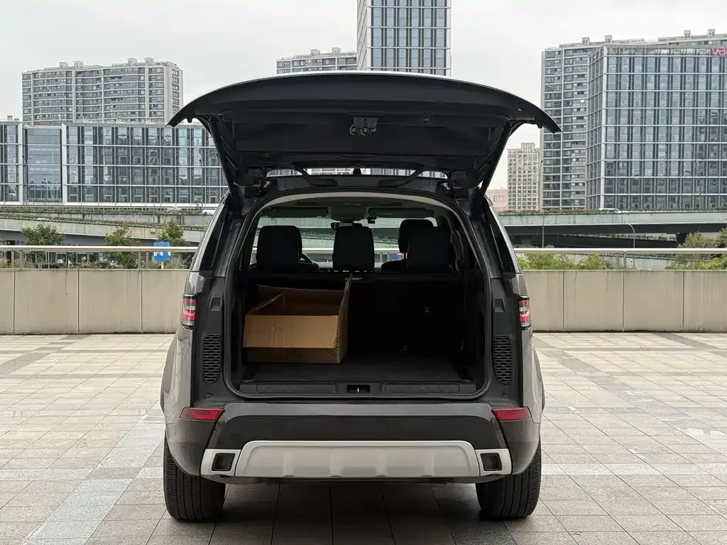 Land Rover Discovery — фото 6