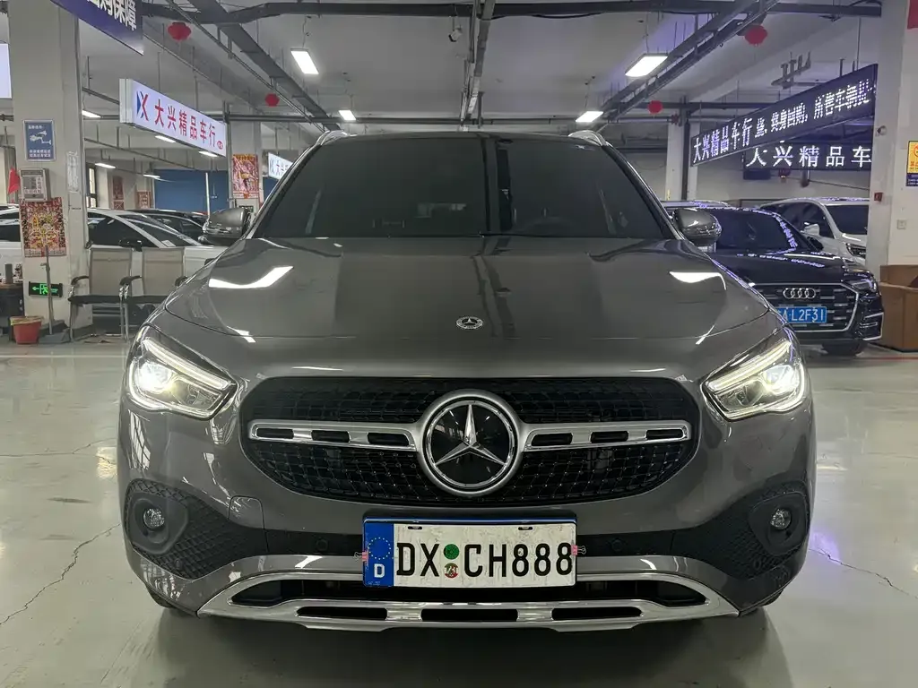 Mercedes-Benz GLA — фото 8