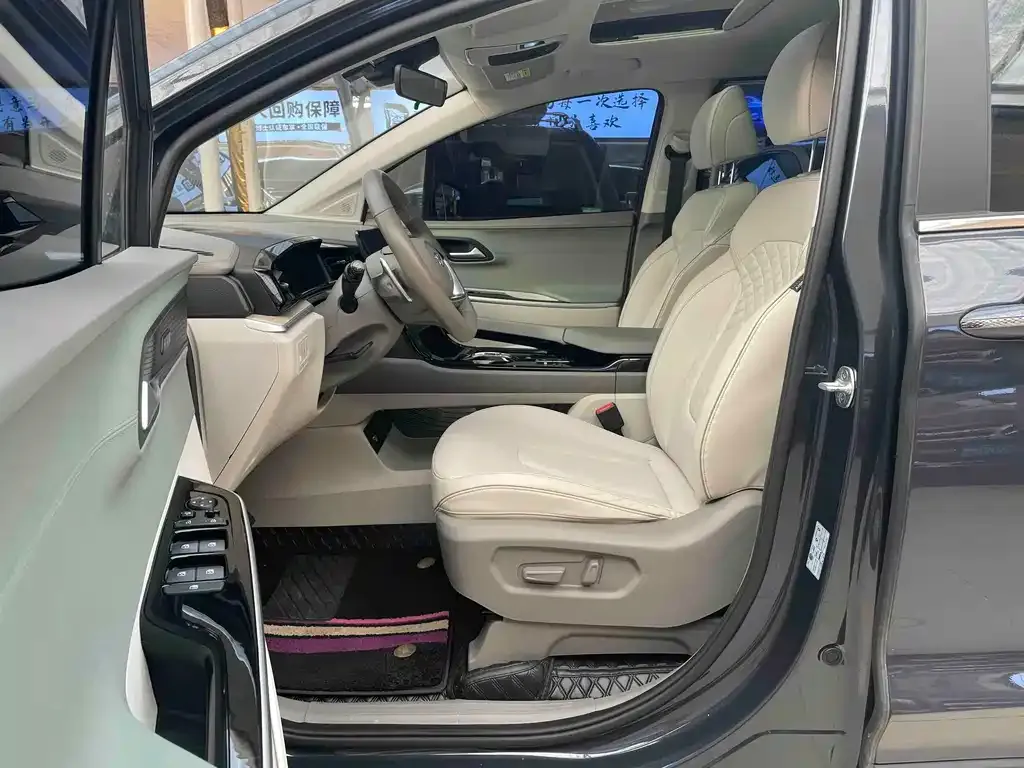 Hyundai Custo — фото 6
