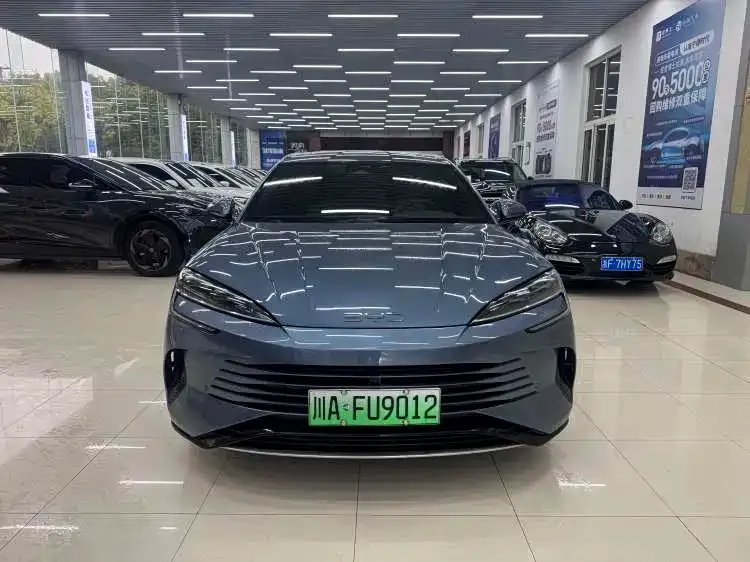 BYD Seal — фото 8