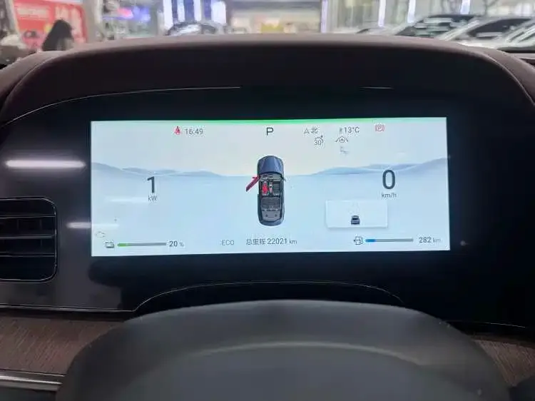 BYD Seal — фото 4