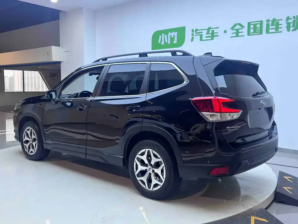 Subaru Forester — фото 6
