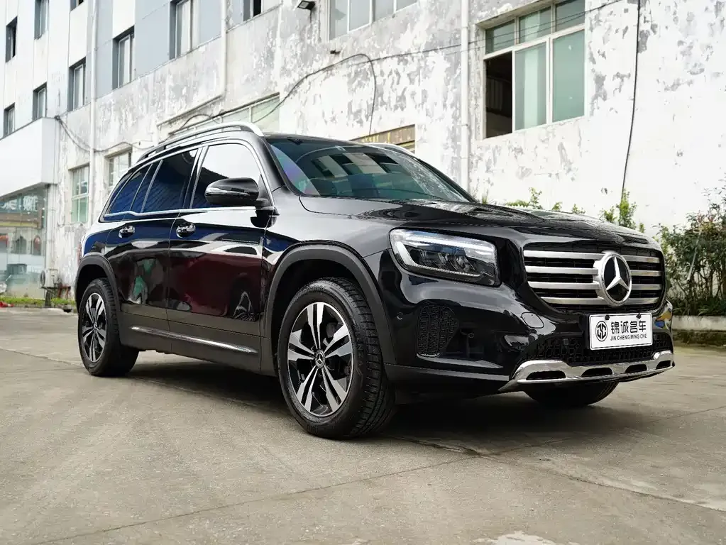 Mercedes-Benz GLB — фото 3