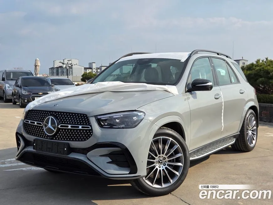 Mercedes-Benz GLE-Class — фото 1