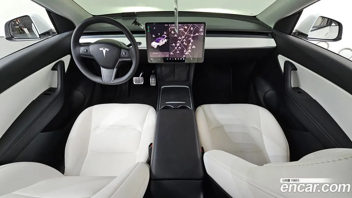 Tesla Model Y — фото 8