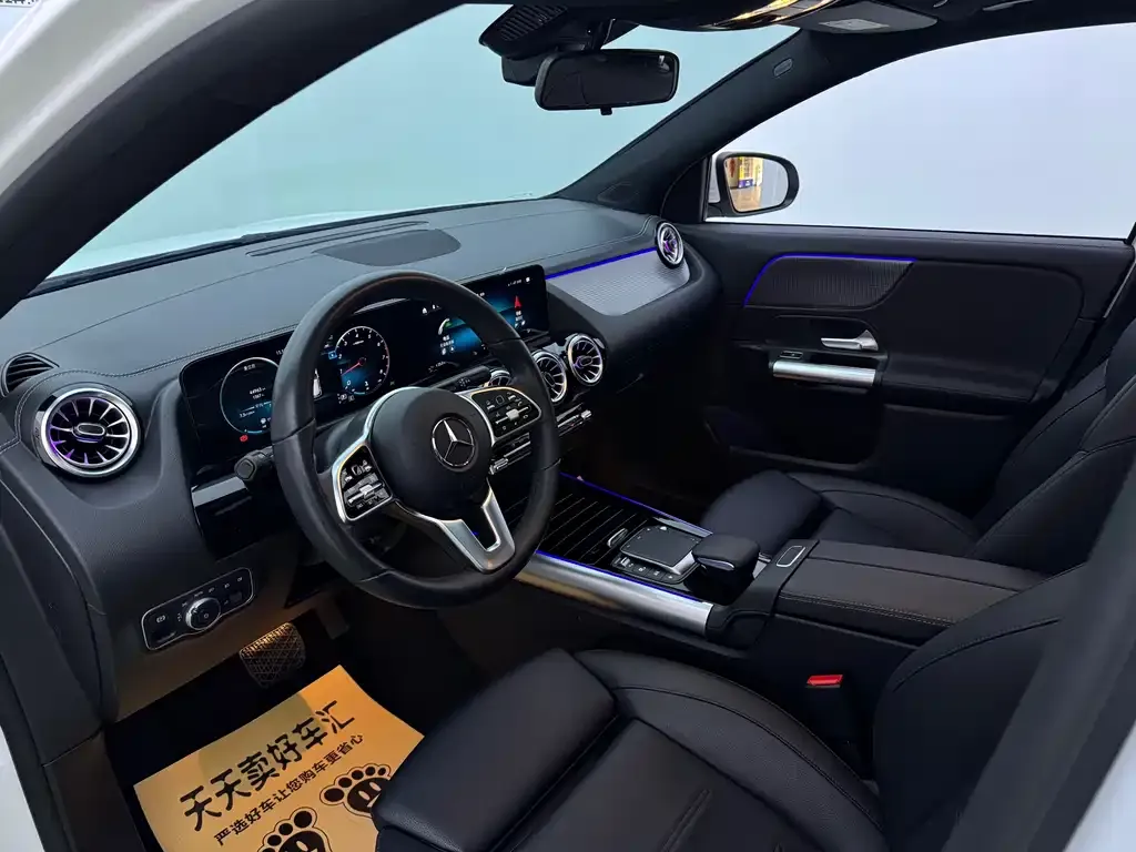 Mercedes-Benz GLA — фото 8