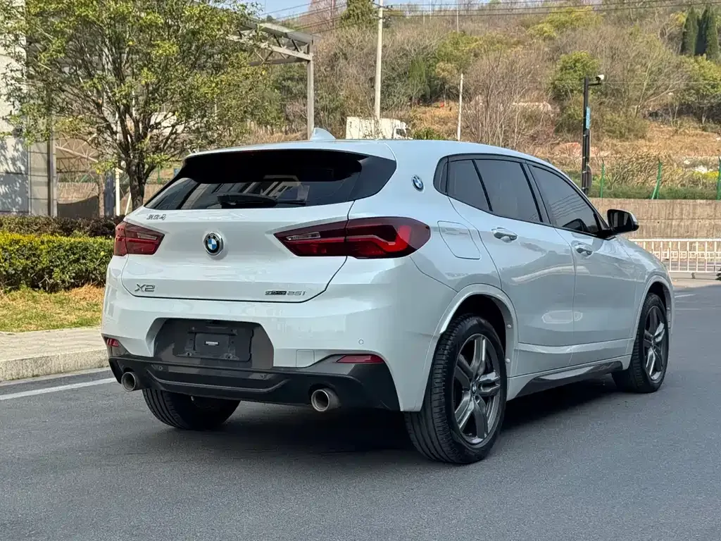 BMW X2 — фото 9
