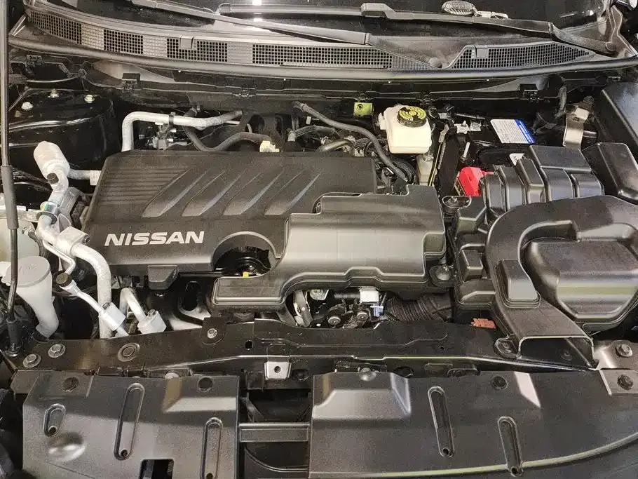 Nissan Qashqai — фото 10