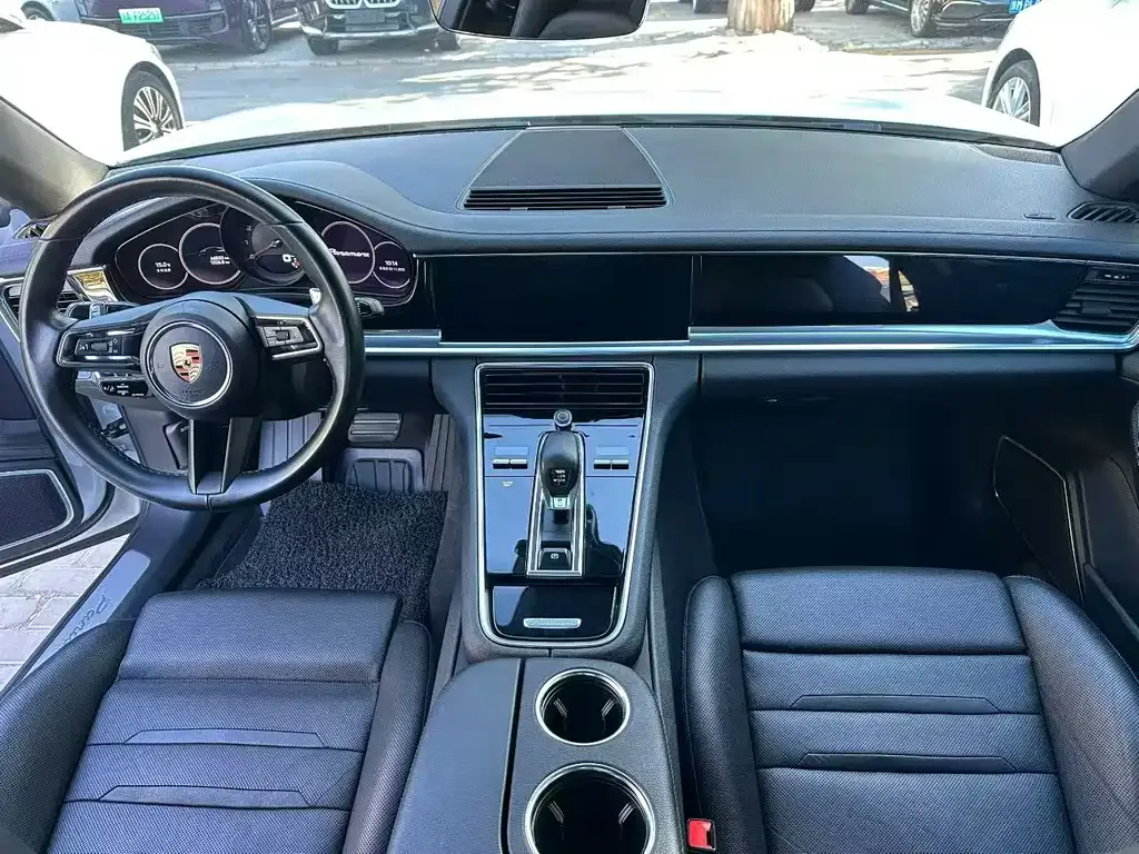 Porsche Panamera — фото 4