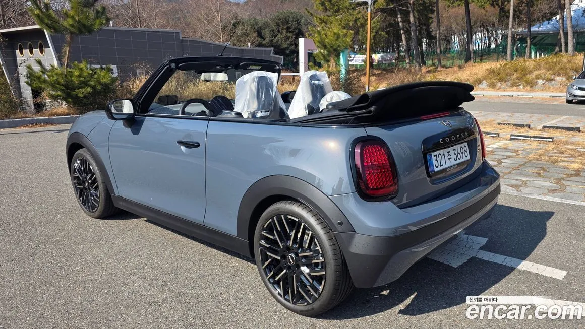 Mini Cooper Convertible — фото 7