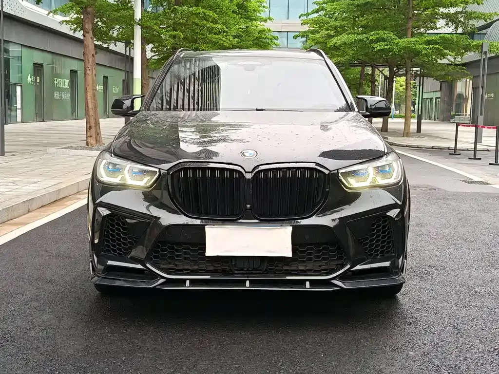 BMW X5 — фото 9