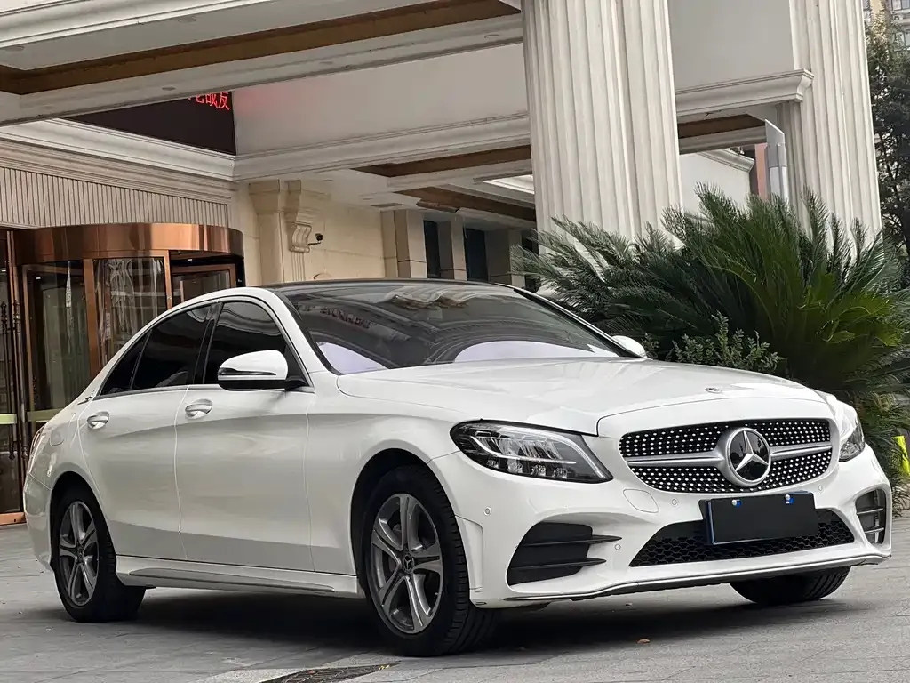 Mercedes-Benz C-Class — фото 3