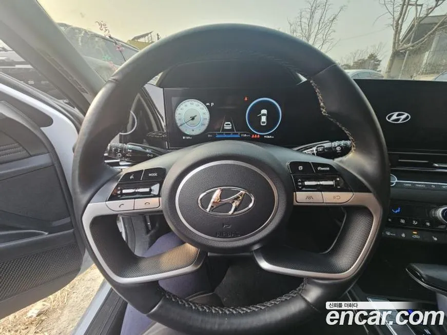 Hyundai AVANTE — фото 6