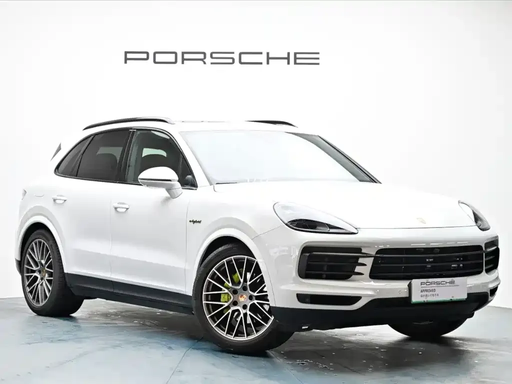 Porsche Cayenne Hybrid — фото 1