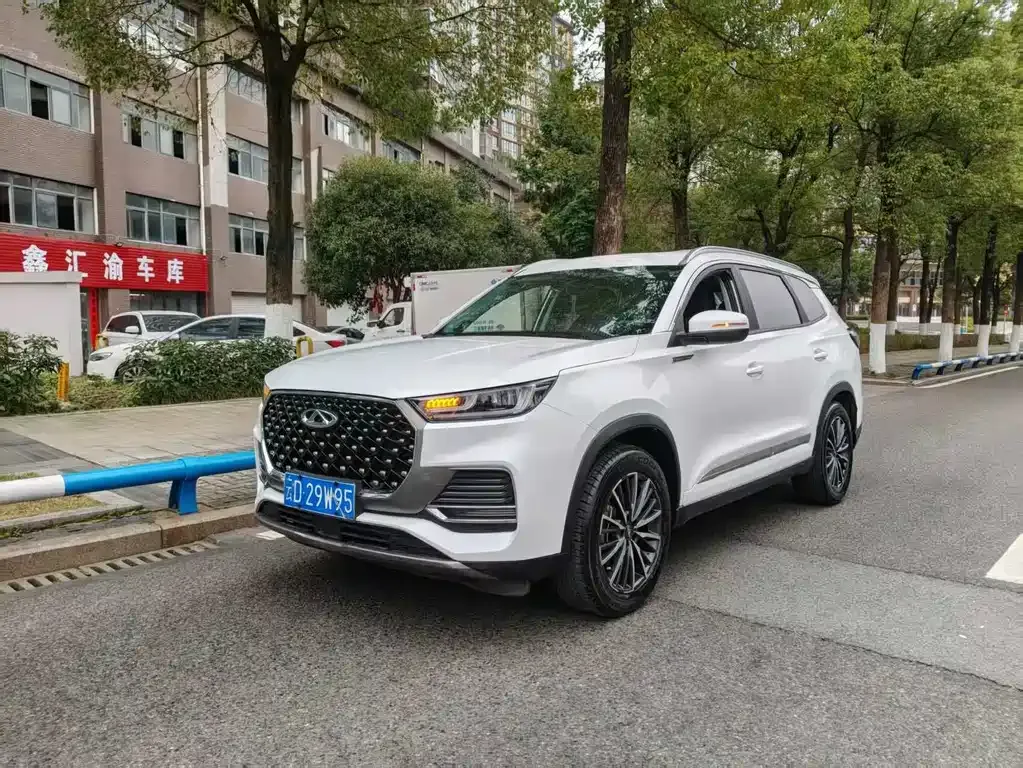 Chery Tiggo 8 PLUS — фото 1
