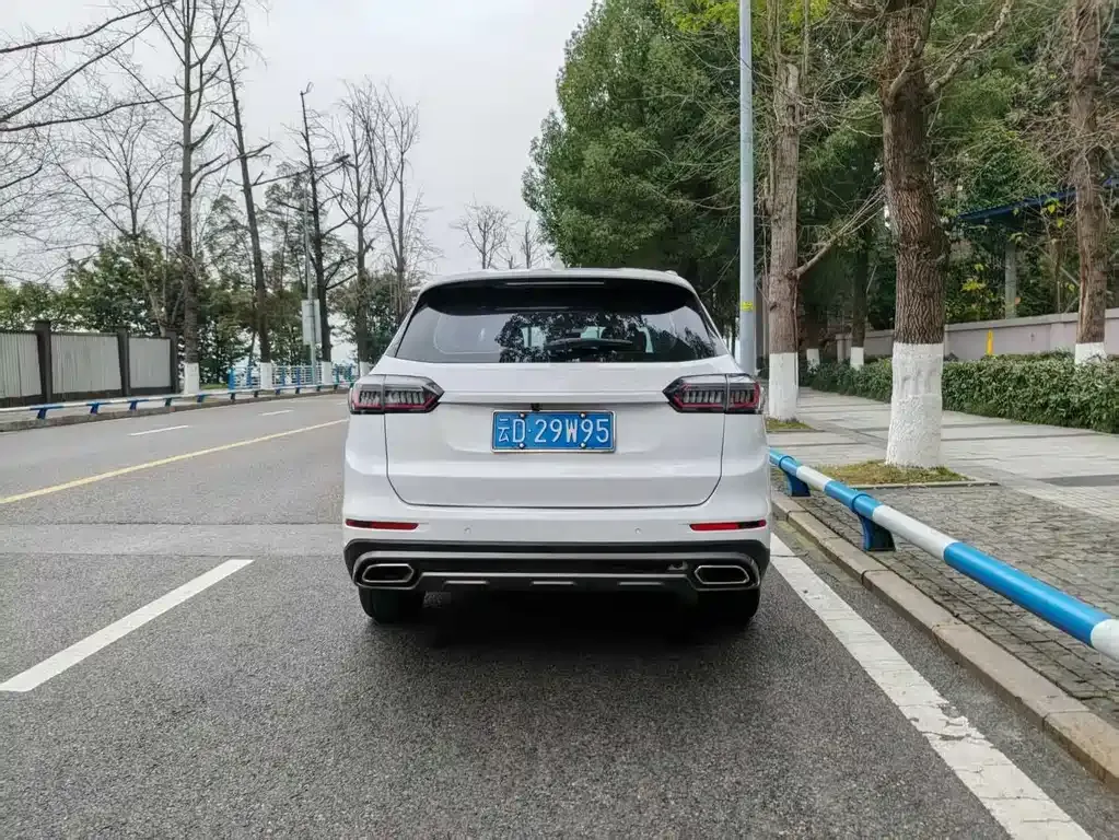 Chery Tiggo 8 PLUS — фото 6