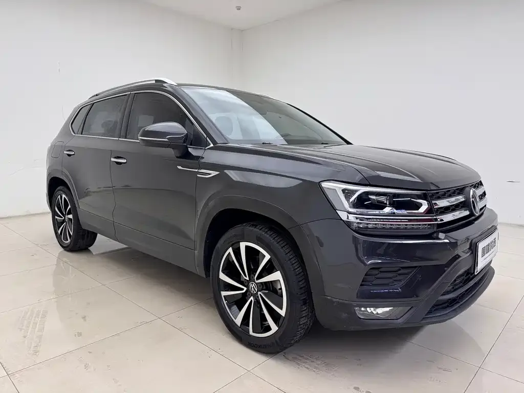 Volkswagen Tharu — фото 3