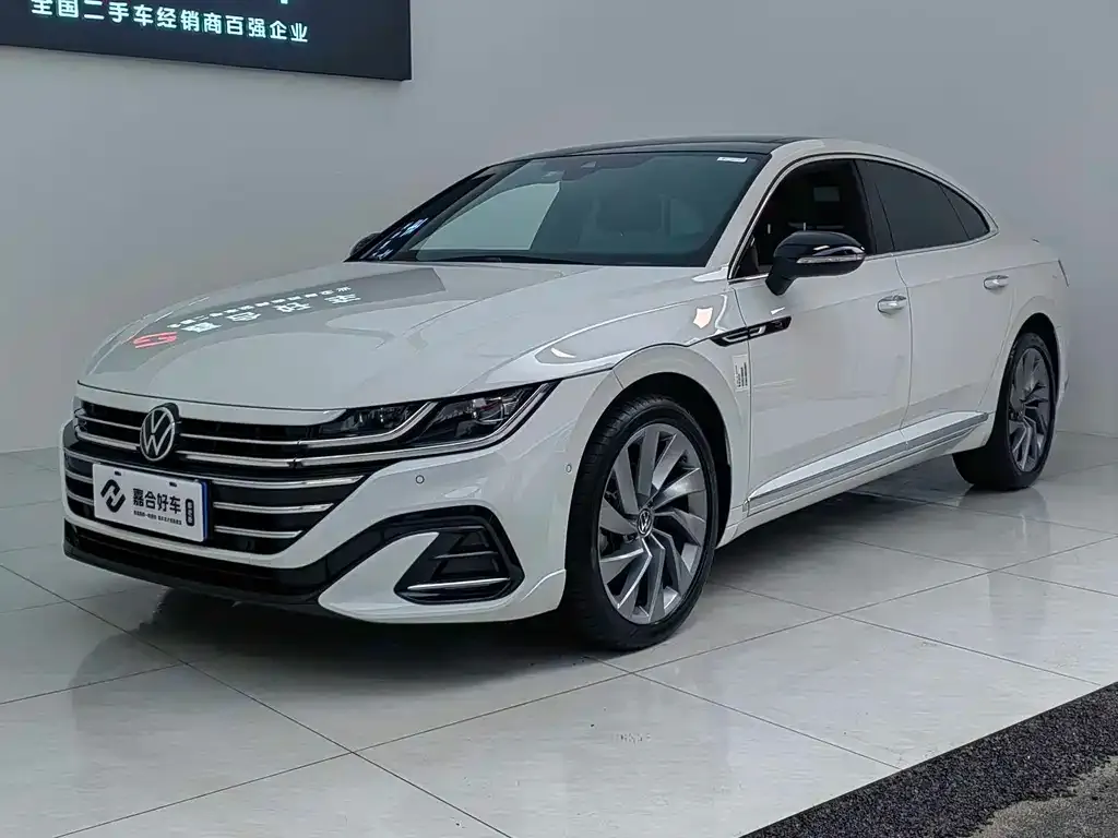 Volkswagen CC — фото 1