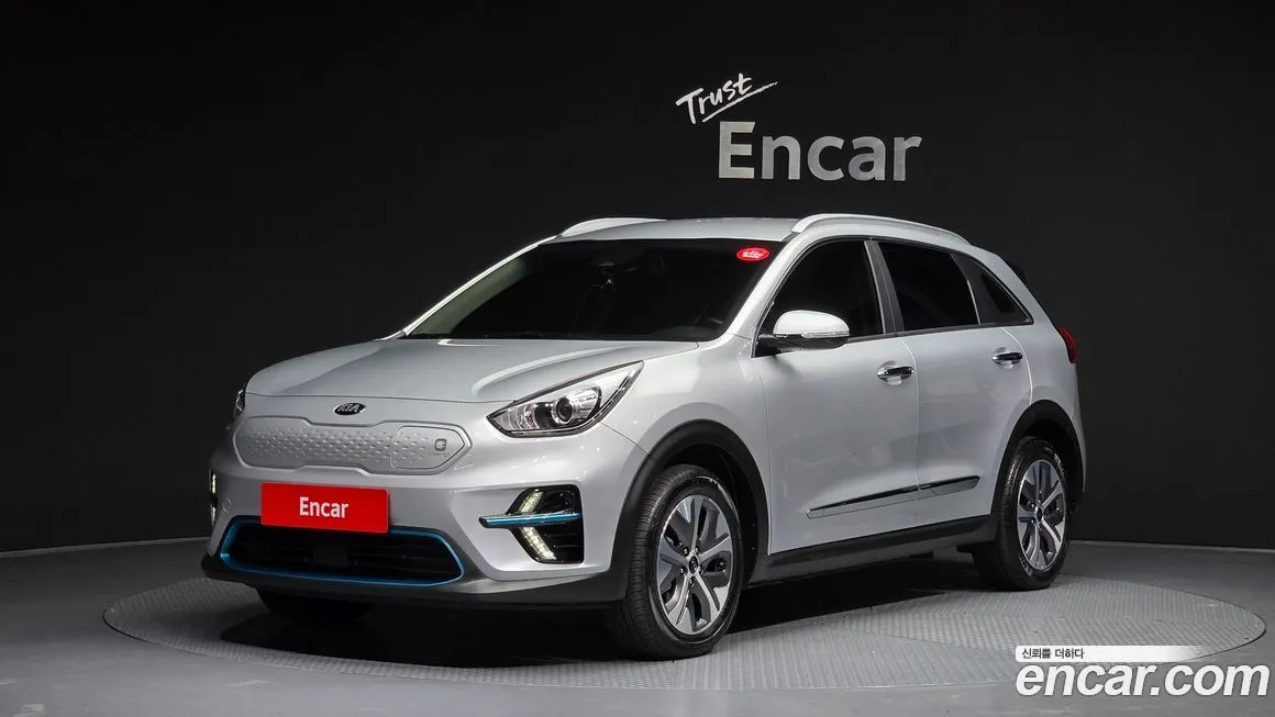 Kia Niro — фото 1