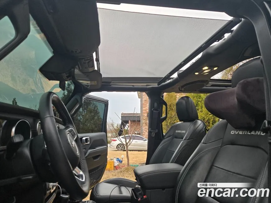 Jeep Wrangler — фото 2