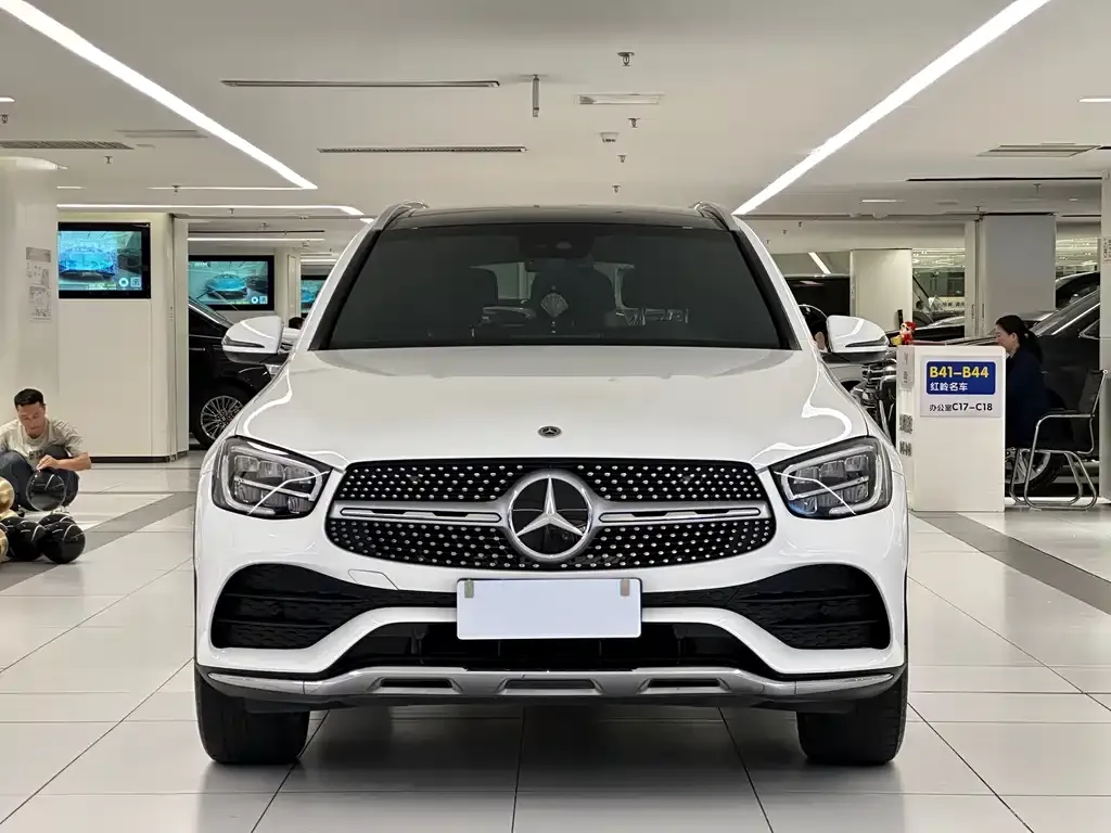 Mercedes-Benz GLC — фото 8