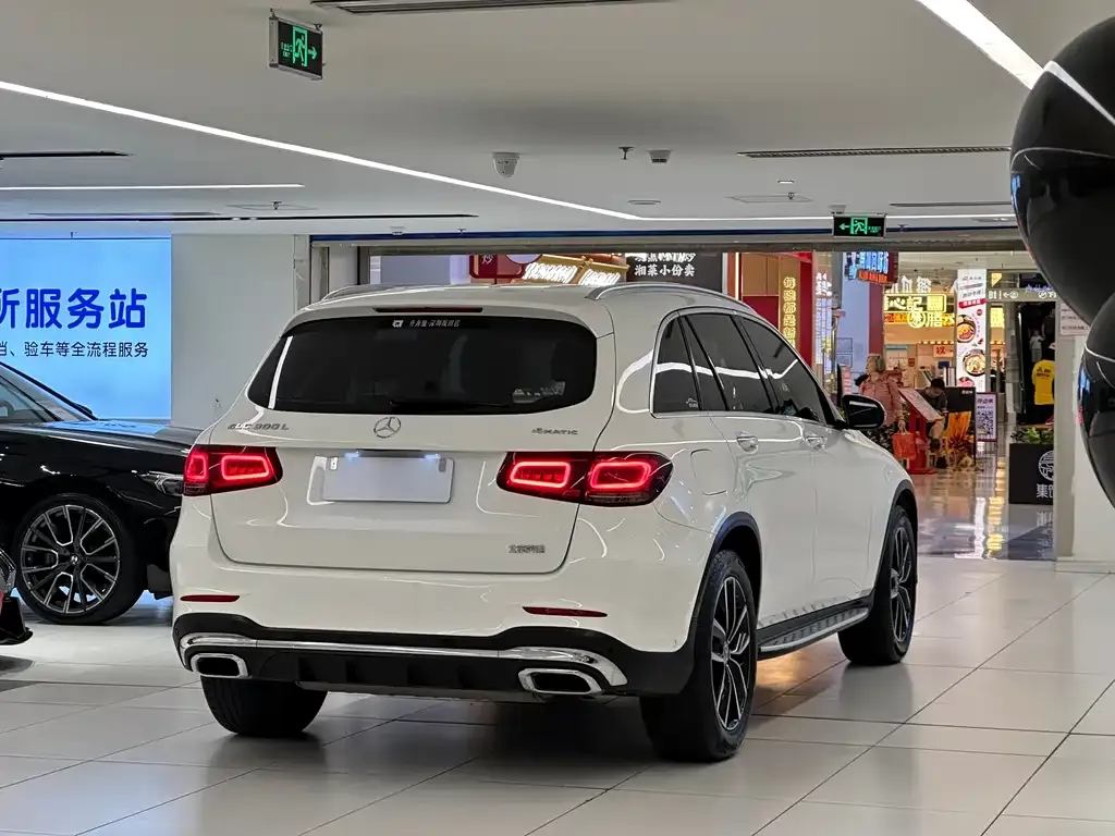 Mercedes-Benz GLC — фото 10