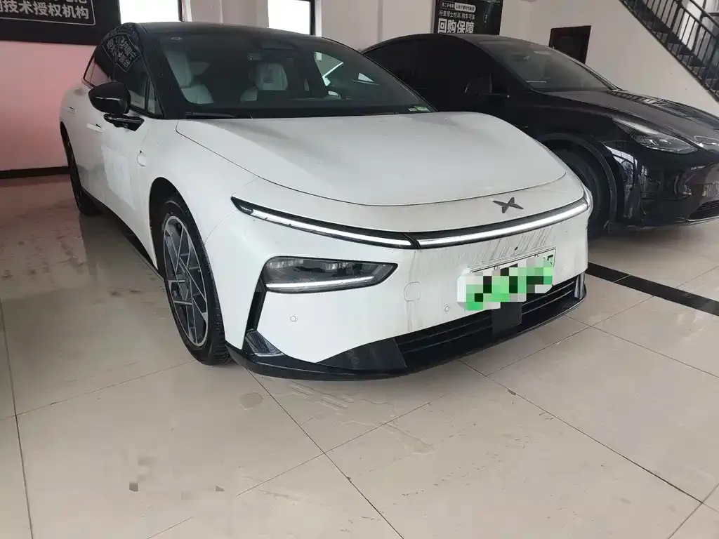 XPeng P7+ — фото 1