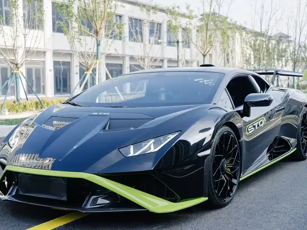 Lamborghini Huracan — фото 1
