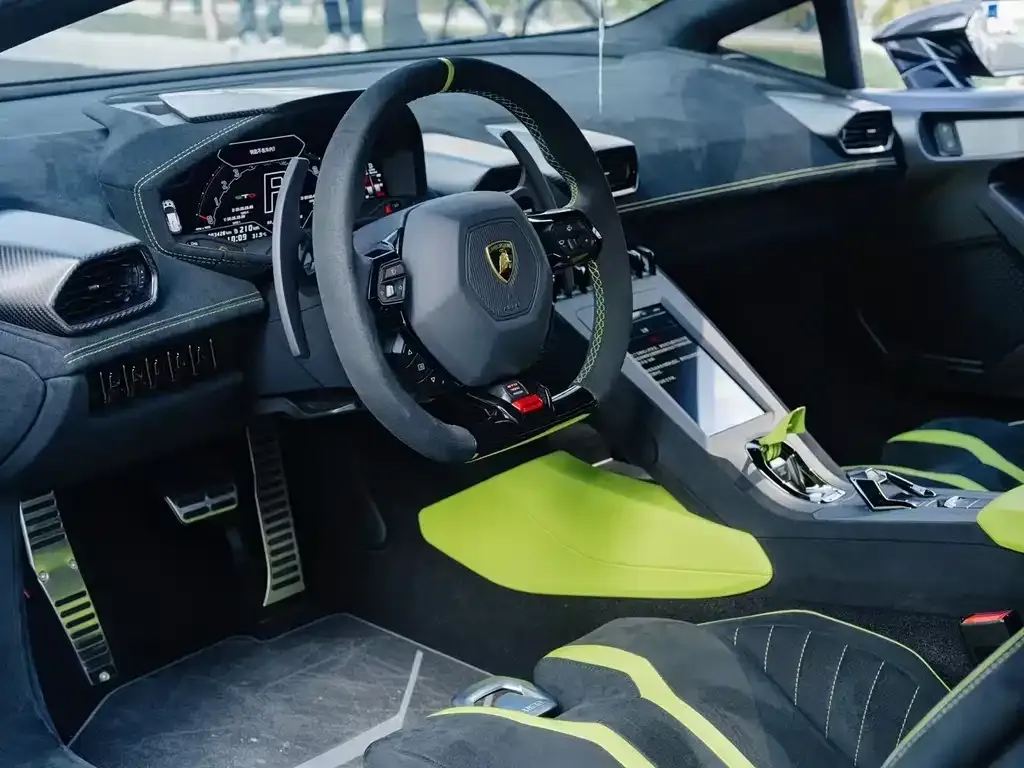 Lamborghini Huracan — фото 6