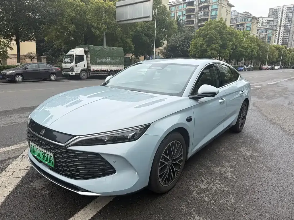 BYD Qin L — фото 1