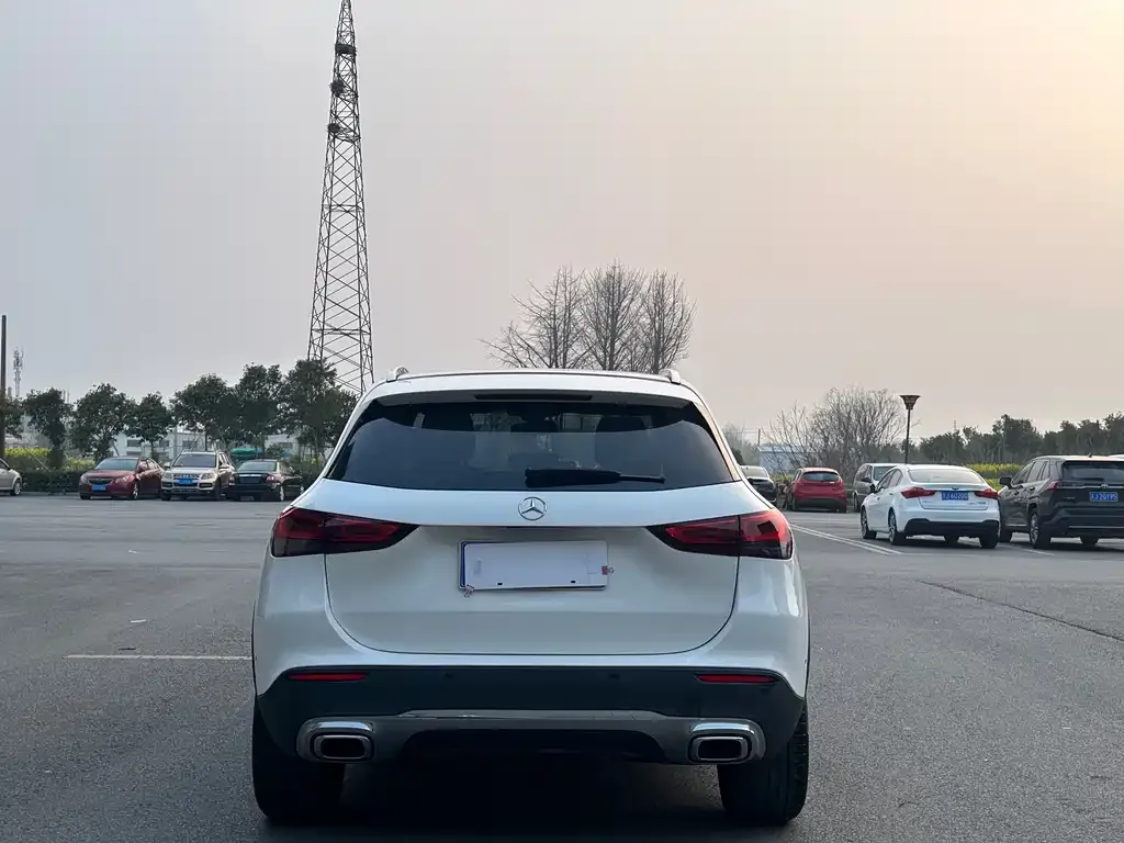 Mercedes-Benz GLA — фото 2
