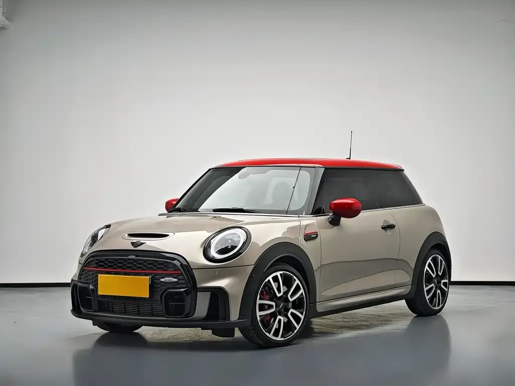 MINI JCW (John Cooper Works) — фото 1