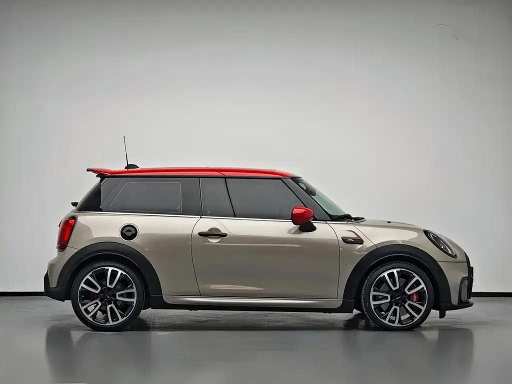 MINI JCW (John Cooper Works) — фото 4