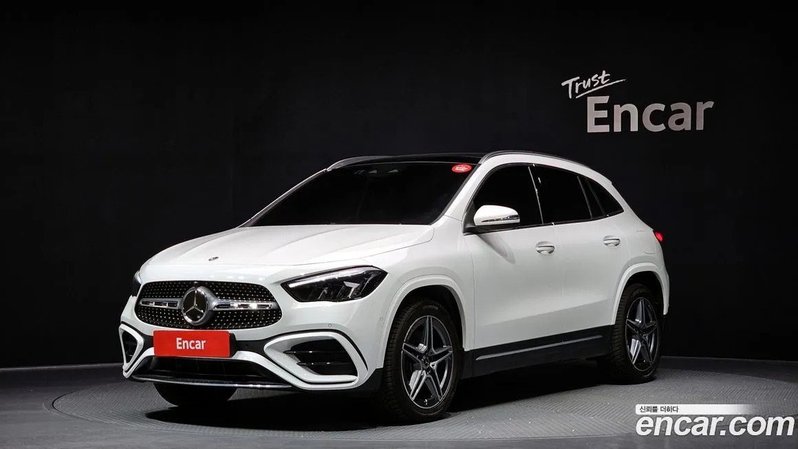 Mercedes-Benz GLA-Class — фото 1