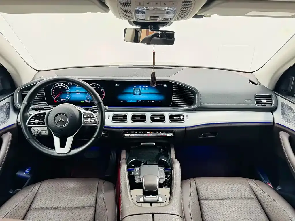 Mercedes-Benz GLE — фото 8