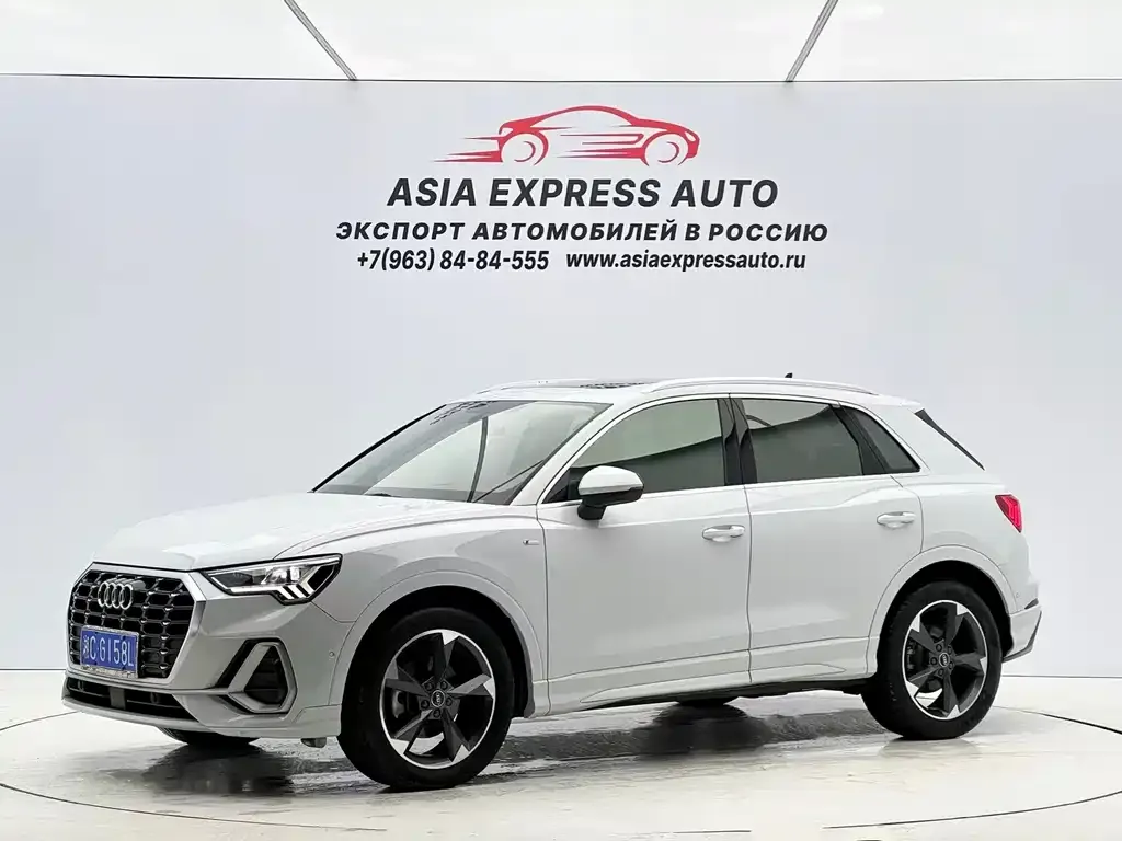 Audi Q3 — фото 1